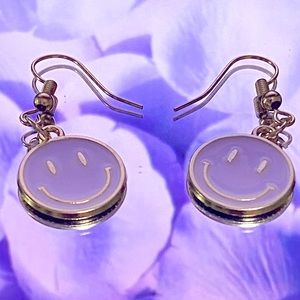 Purple smiley face earrings